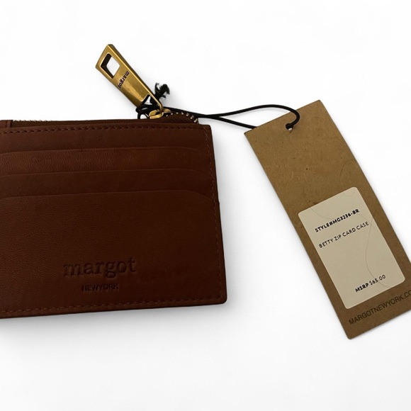 Margot New York Handbags - Margot New York Tan Leather Card Case